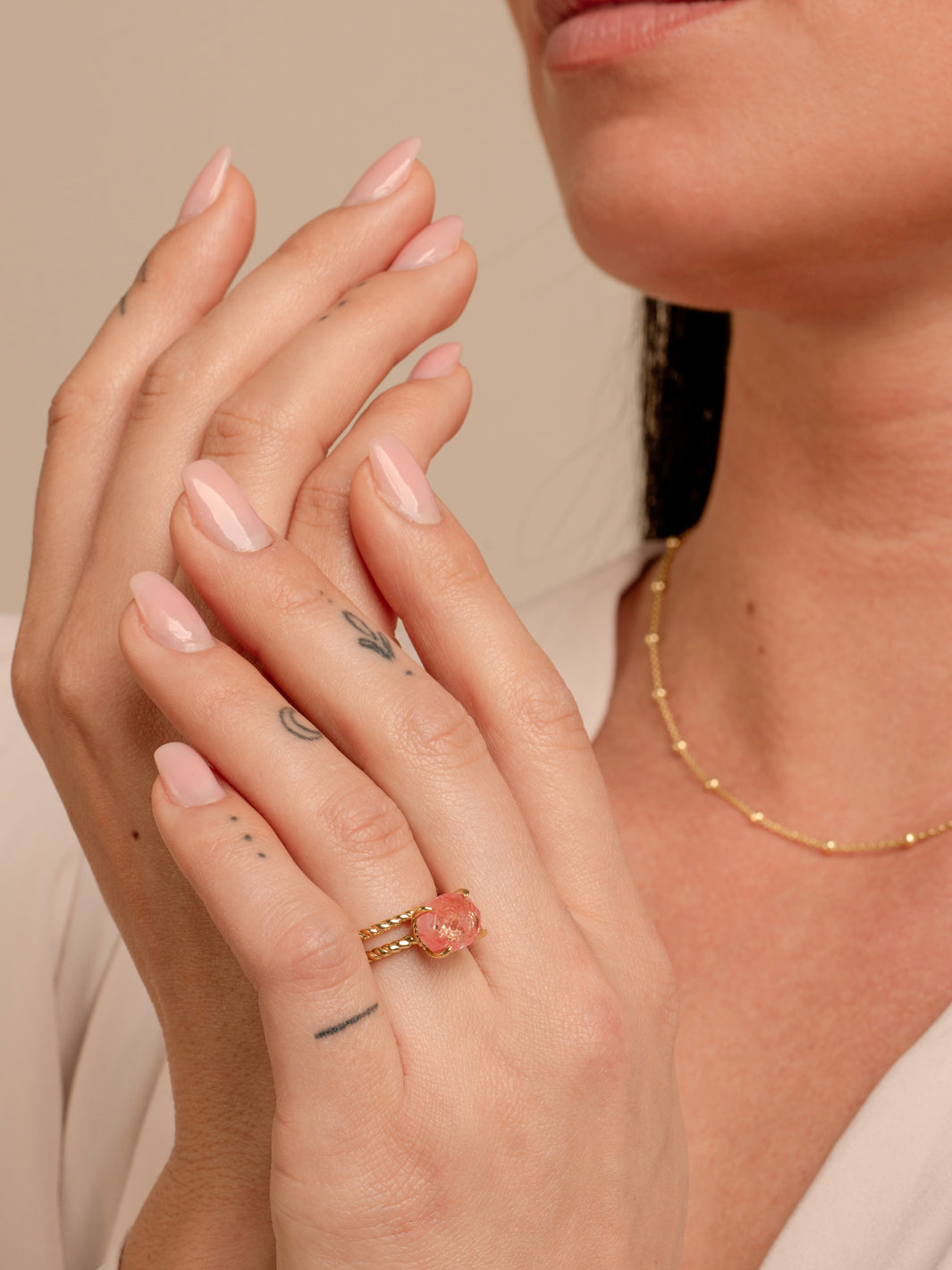 Twist Ring Cherry Quartz | 9 karaat