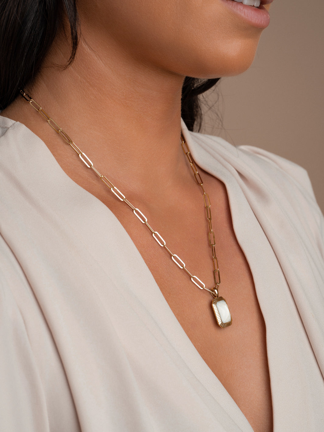 Baguette pendant - Mother of Pearl