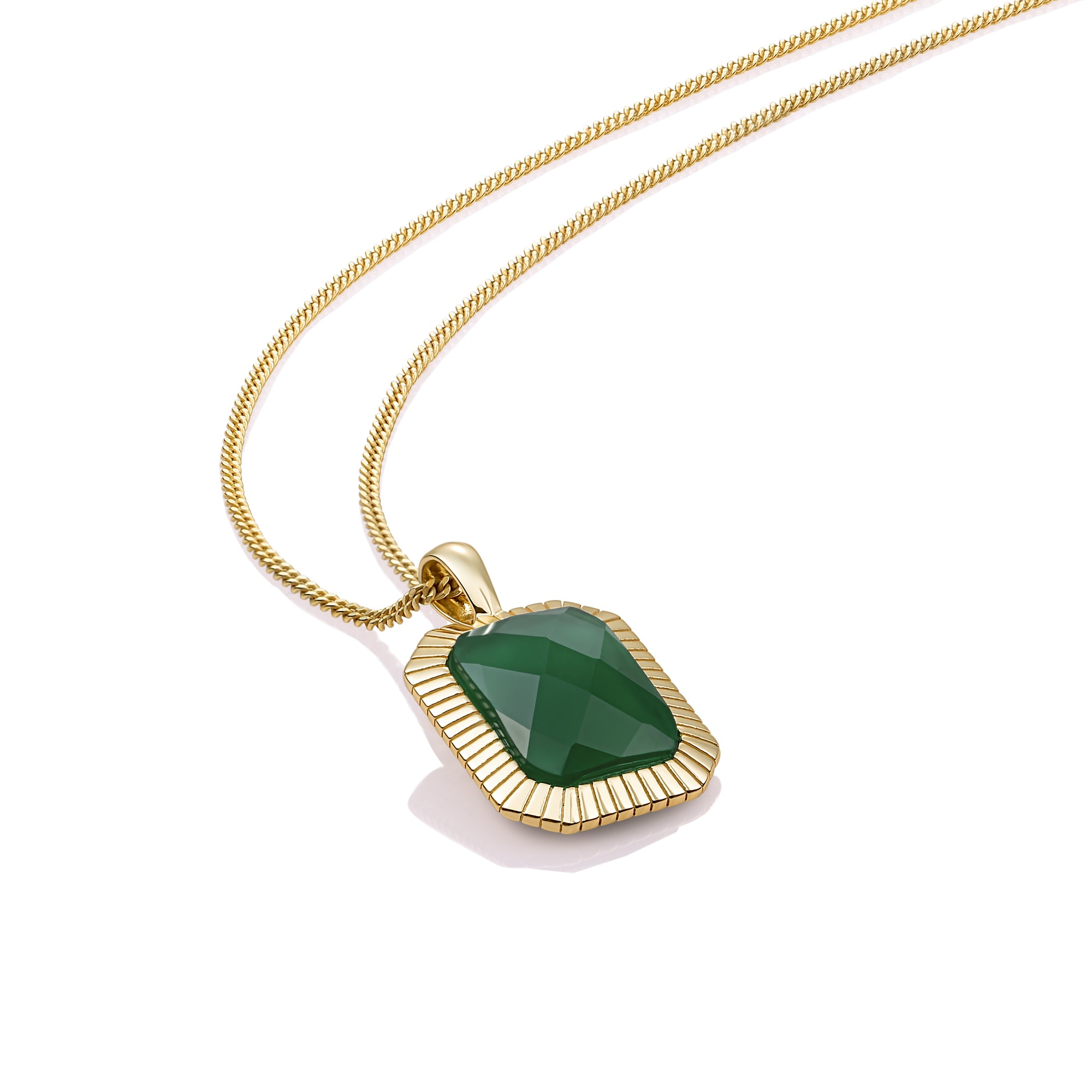 gouden ketting met groene edelsteen voor vrouwen
