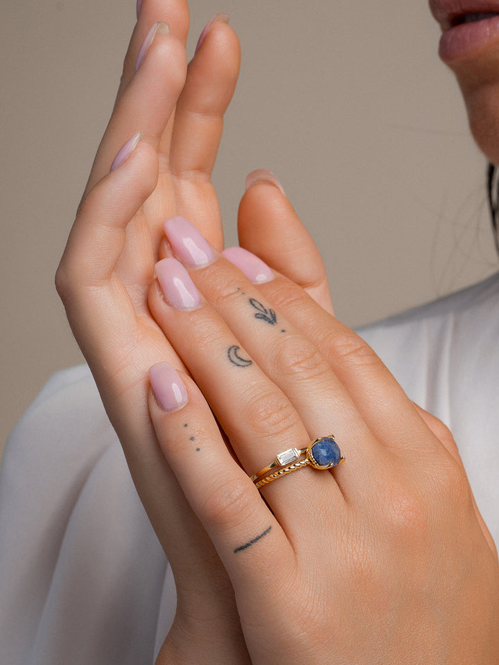 Twist Ring Sodalite l  9 karaat