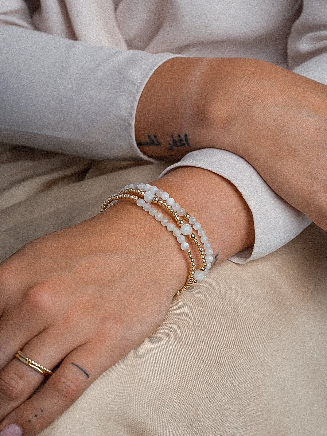 gouden armbanden voor vrouwen #kleur_goud