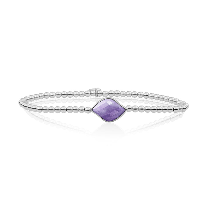 Breng wat kleur en glans in je leven met deze prachtige zilveren Amethyst Blossom kralenarmband van Sparkling - perfect voor elke gelegenheid!