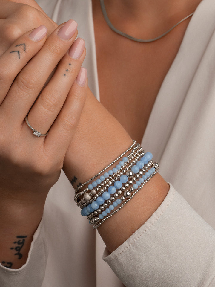 Gouden kralenarmband voor dames met blauwe edelstenen #kleur_zilver